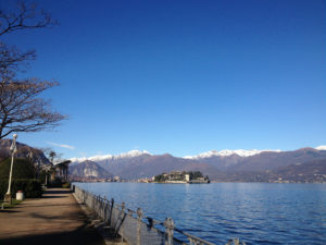 Az olaszországi lago maggiore télen