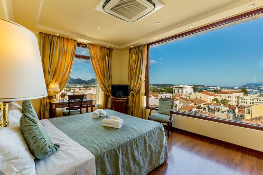 csodálatos kilátás a hotel panorába olbia szobájából 