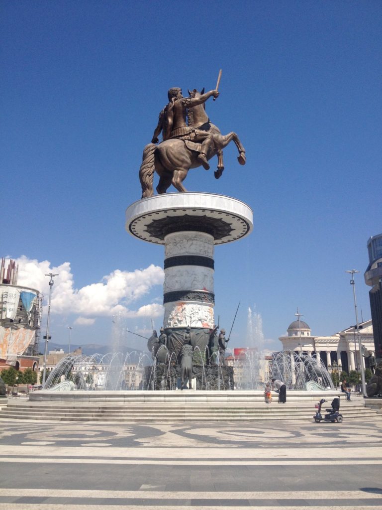 Szkopje látnivalók + hasznos infók Macedóniához