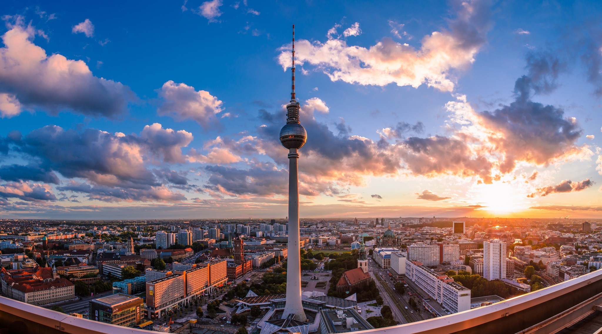 Berlin városnézés hajóval