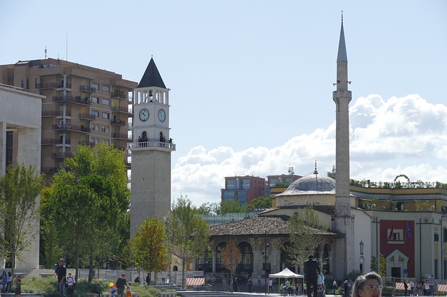 tirana látnnivalói