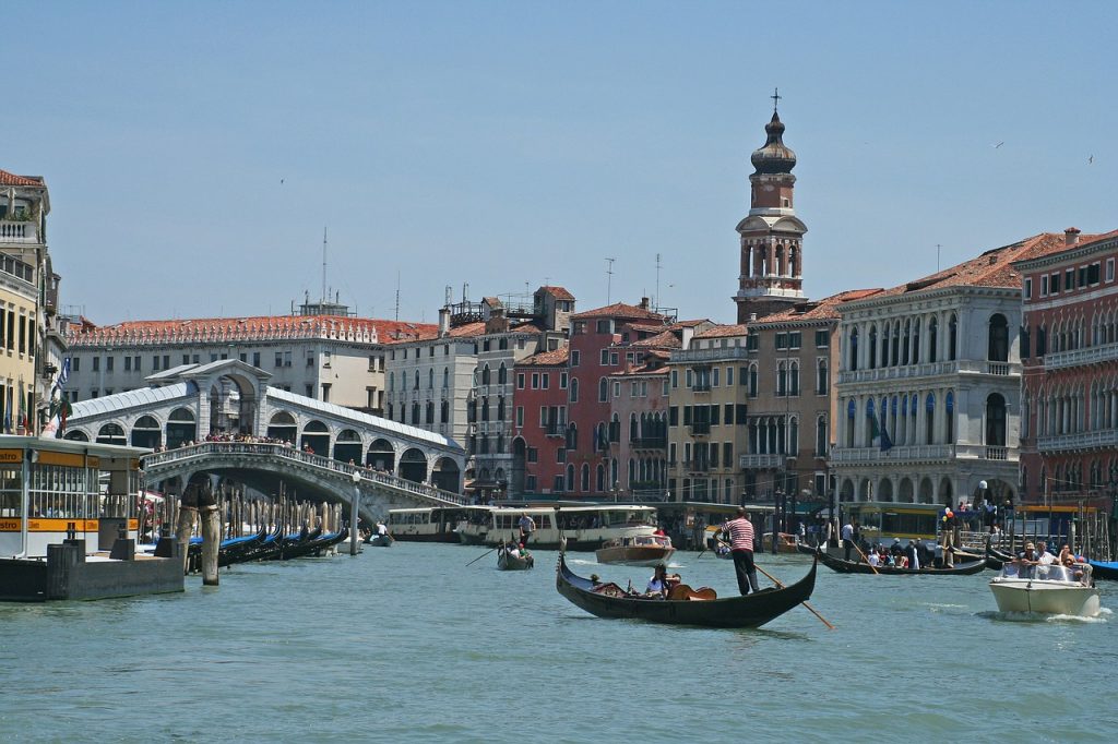 Velence kihagyhatatlan látnivalói - canal grande