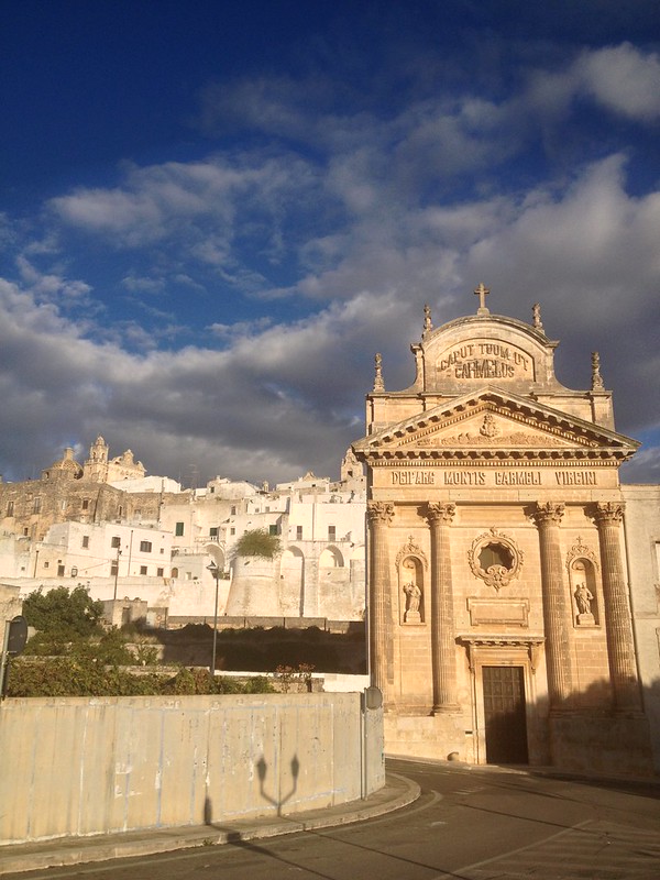 OSTUNI kapu